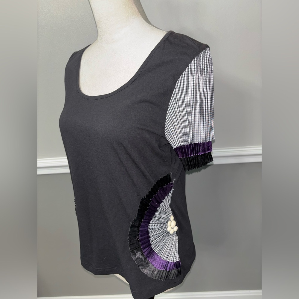 Radzoli Black and Purple Short Sleeve Top